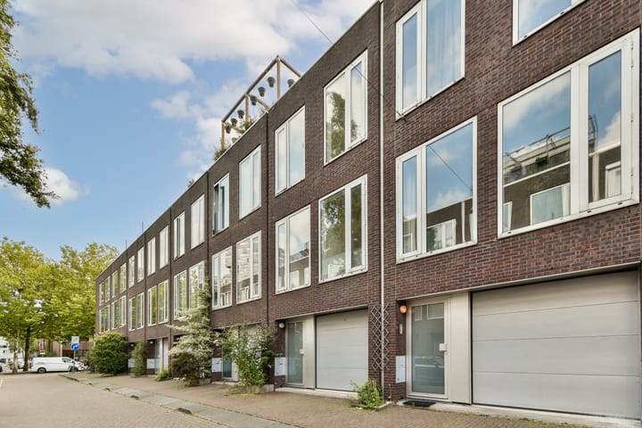 Foto 1 van C.J.K. van Aalststraat 75