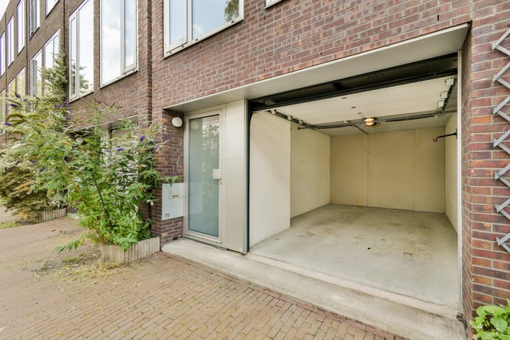 Foto 3 van C.J.K. van Aalststraat 75