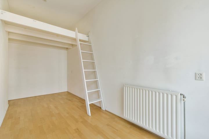 Foto 14 van C.J.K. van Aalststraat 75