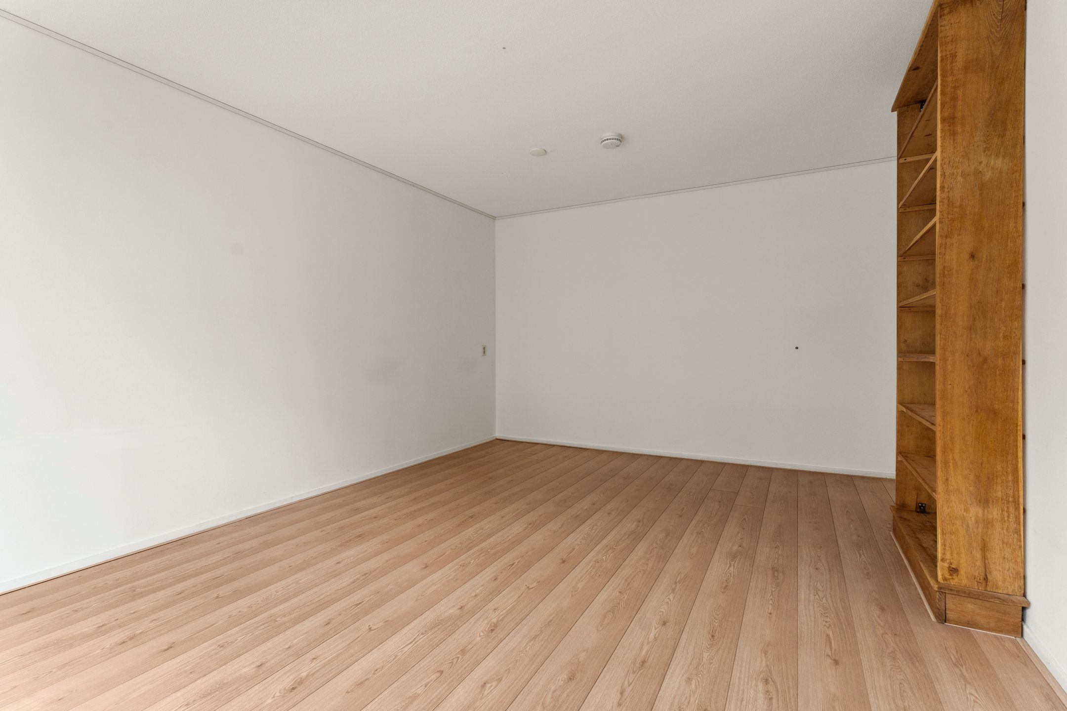 Foto 9 van Oostzaanstraat 305