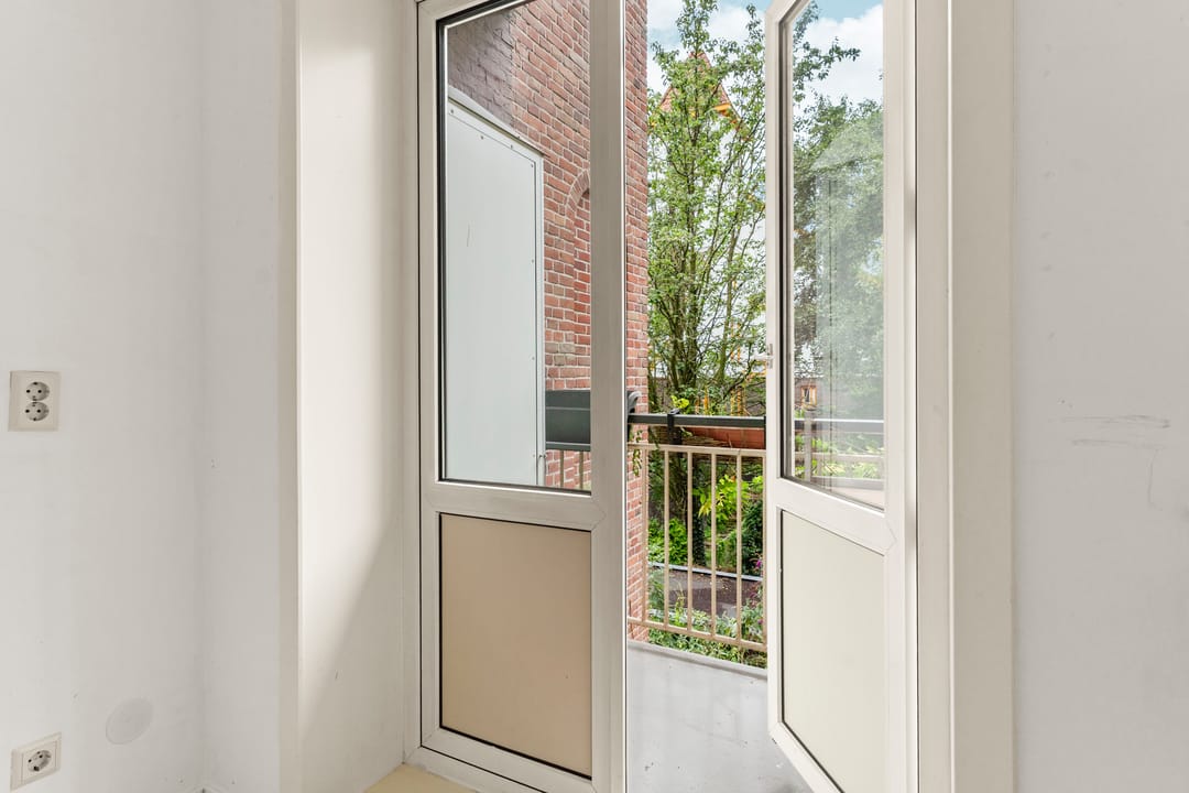 Foto 17 van Oostzaanstraat 305