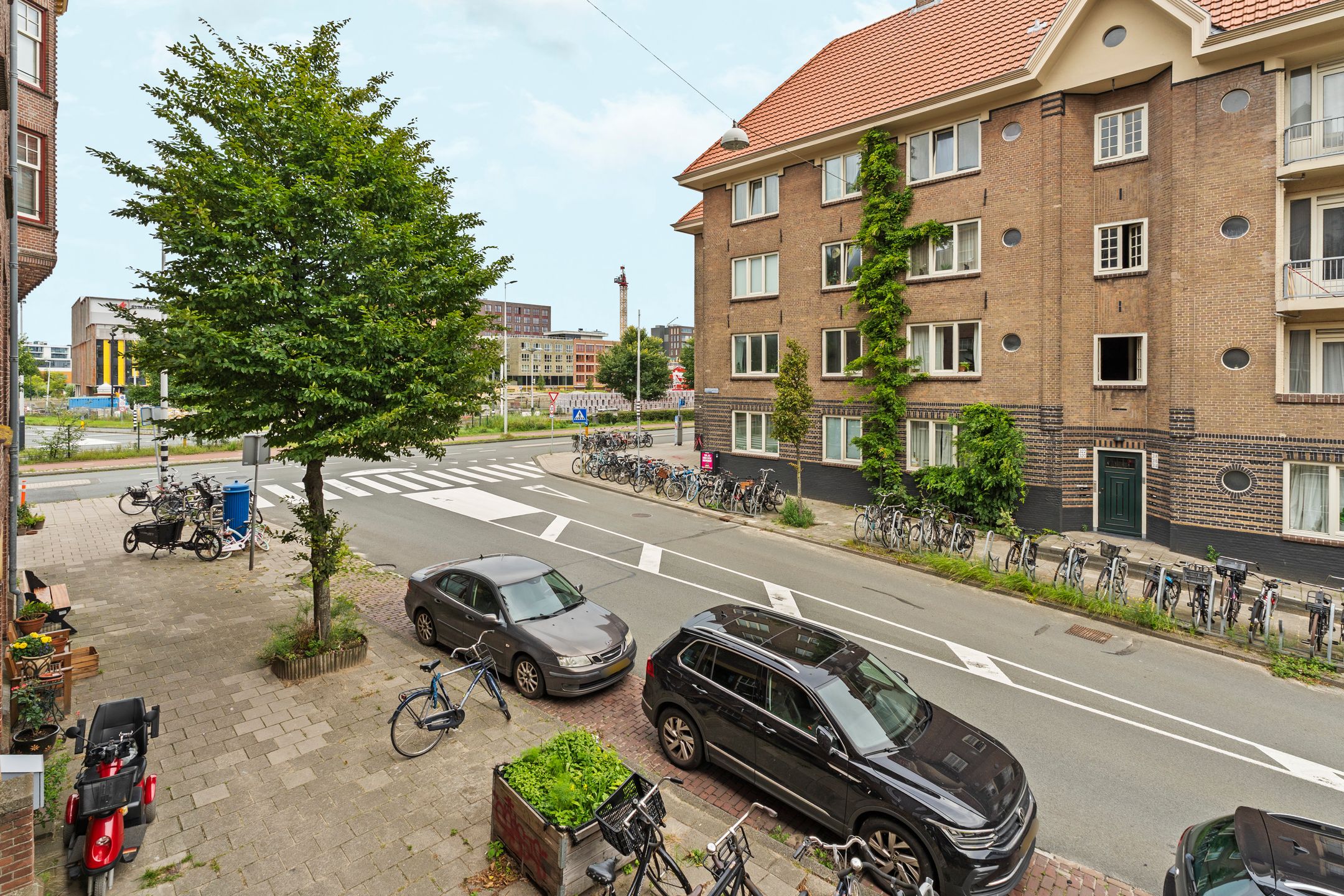 Foto 30 van Oostzaanstraat 305