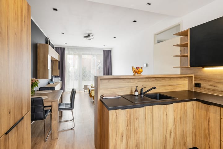 Foto 11 van Christinastraat 4