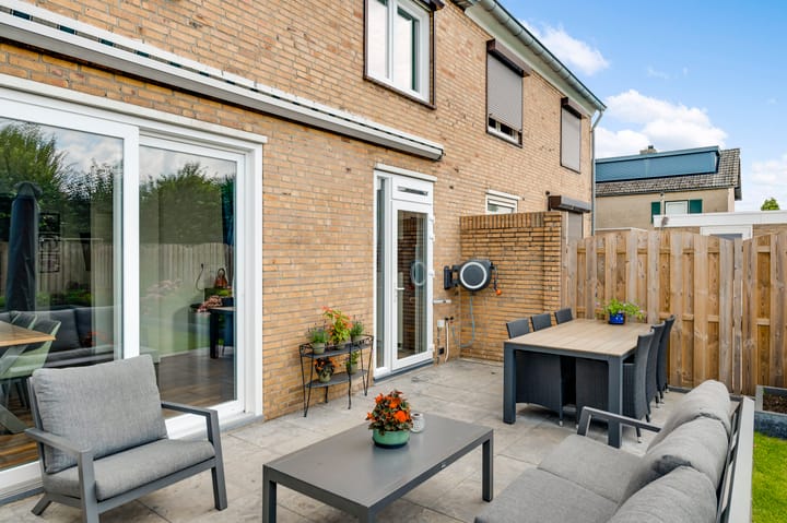 Foto 33 van Benedictastraat 18