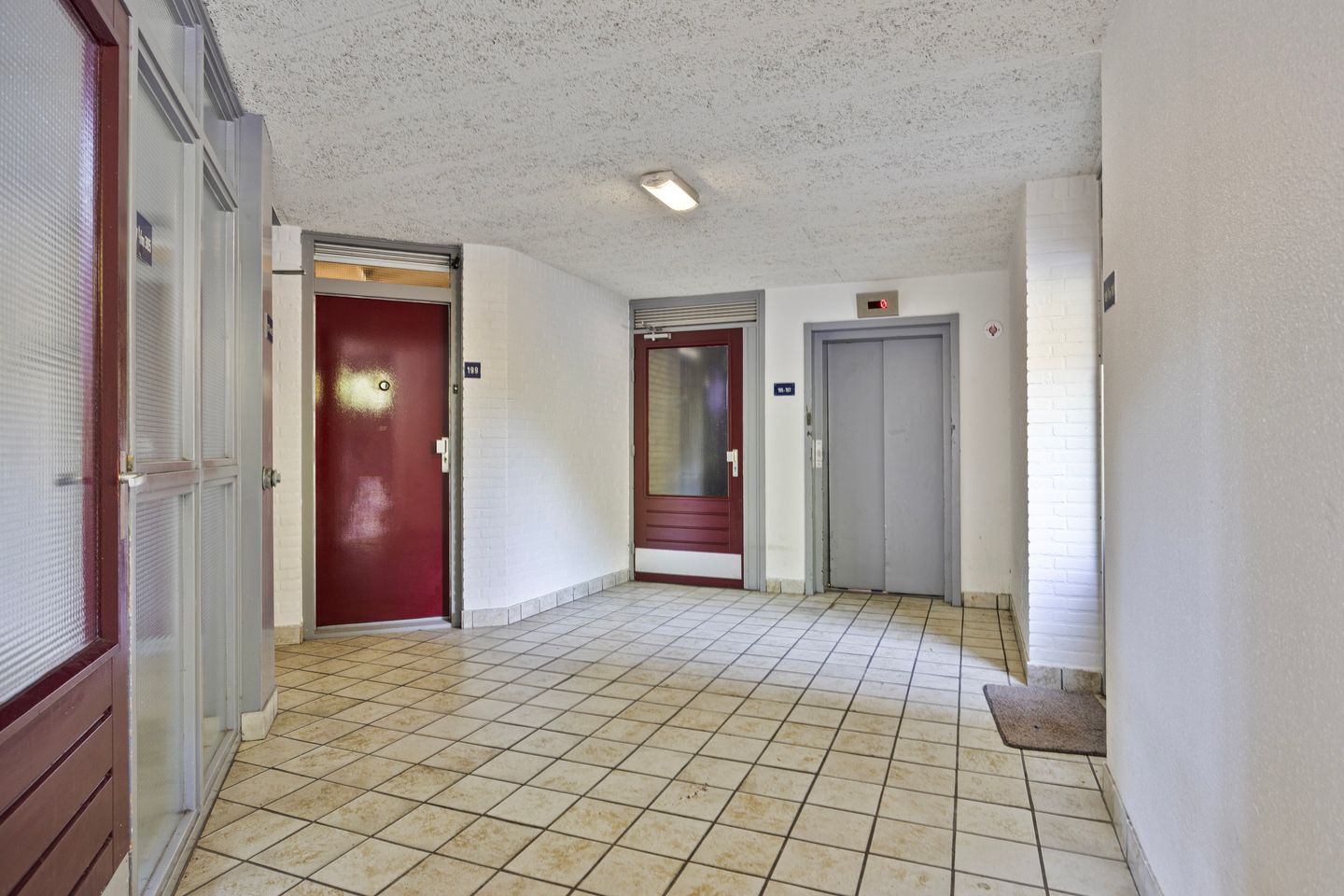 Photo 29 of Veemarkt 275