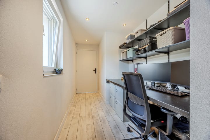 Foto 17 van Doorneindstraat 10-A