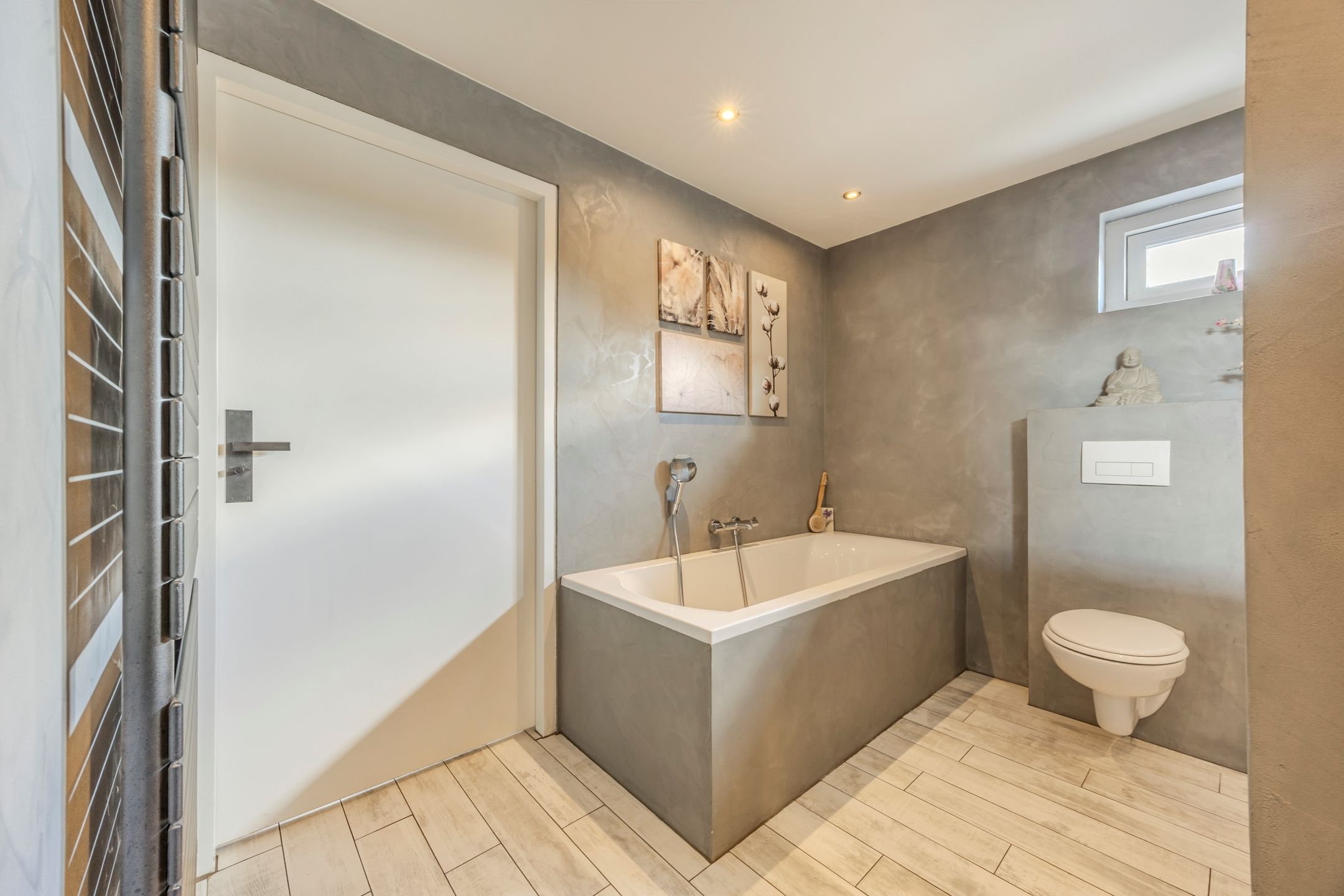 Foto 21 van Doorneindstraat 10-A