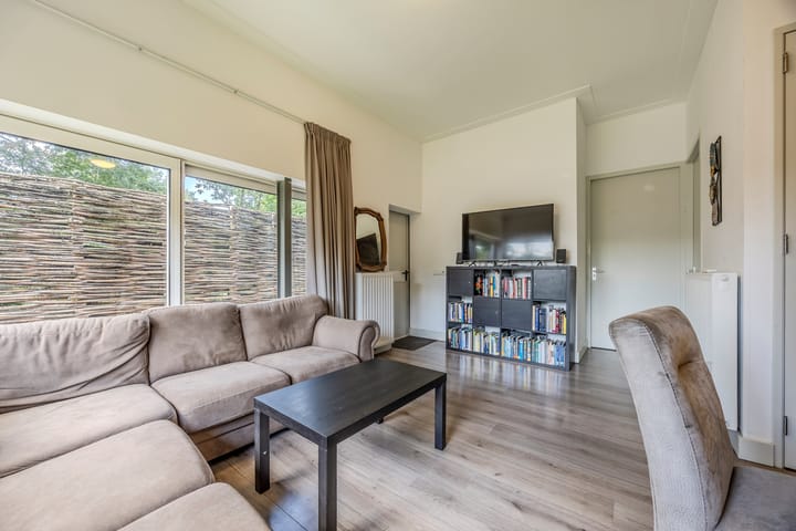 Foto 49 van Doorneindstraat 10-A