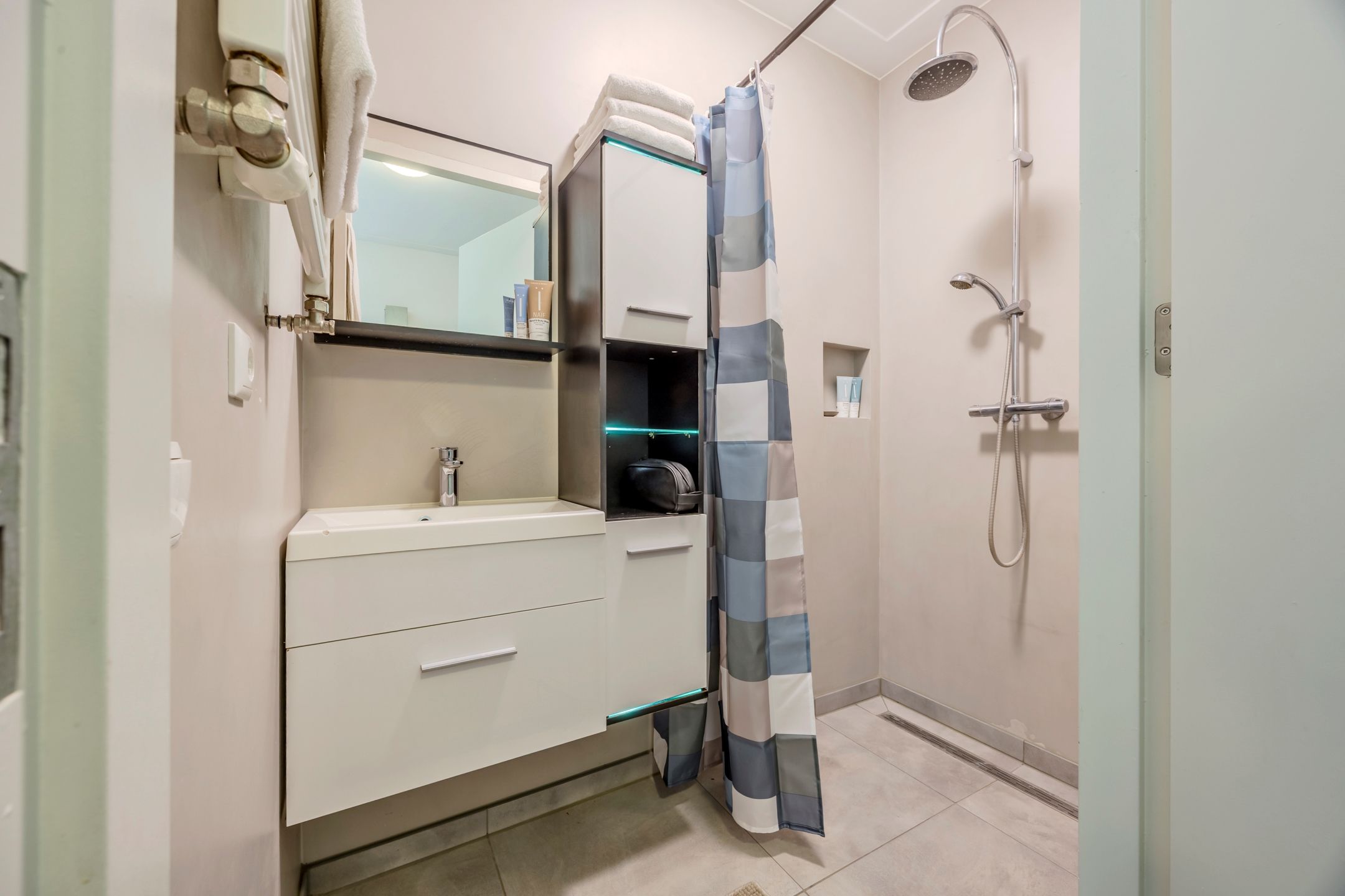 Foto 54 van Doorneindstraat 10-A