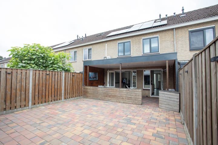 Foto 2 van Brucknerstraat 26