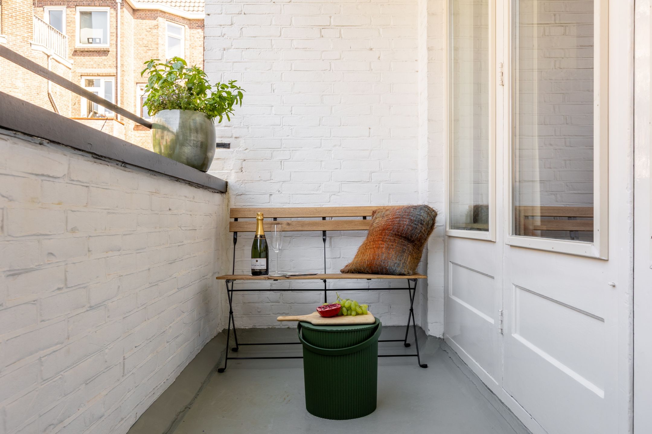 Foto 15 van Delfgaauwstraat 27-B