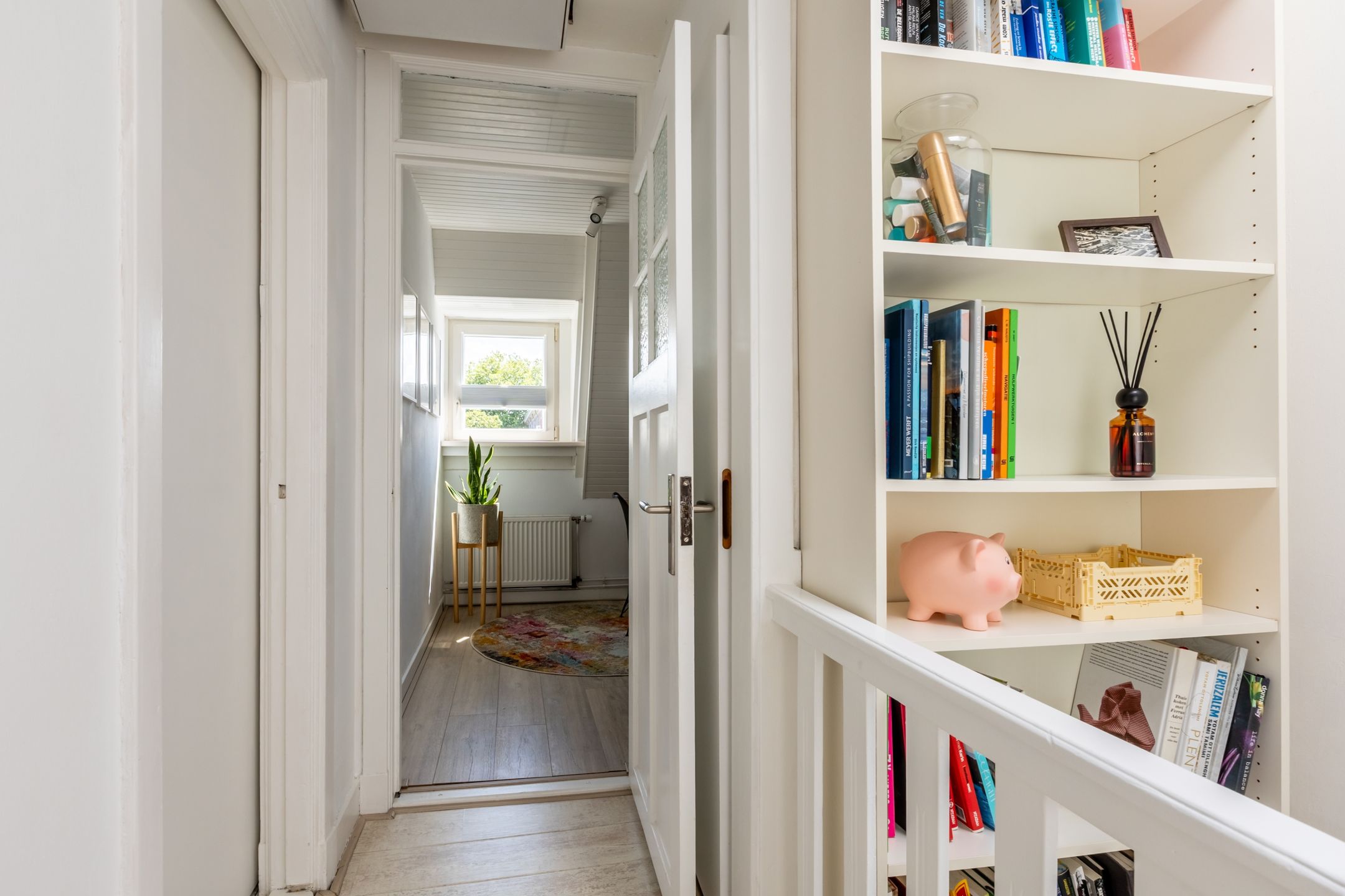 Foto 24 van Delfgaauwstraat 27-B