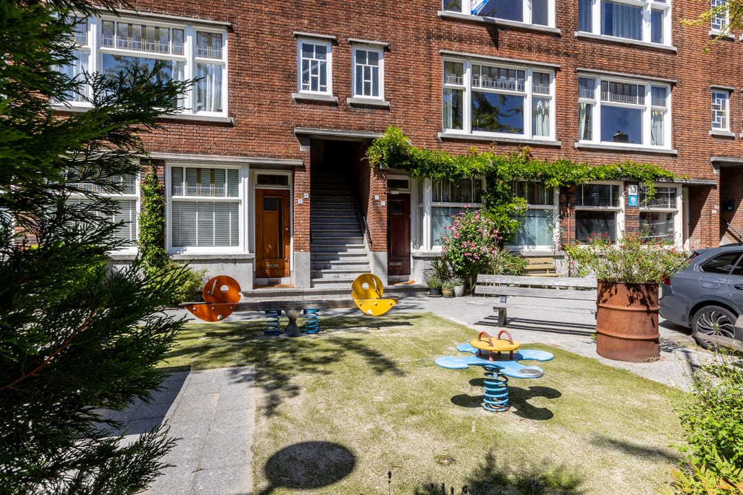 Foto 32 van Delfgaauwstraat 27-B