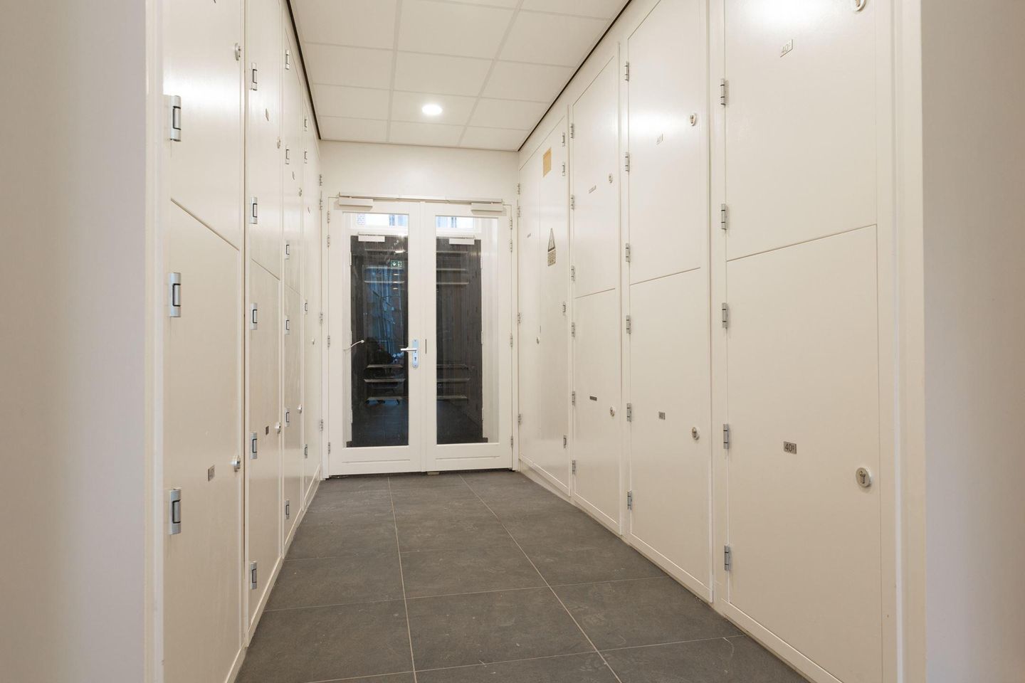 Photo 4 of Westeinde 40-T