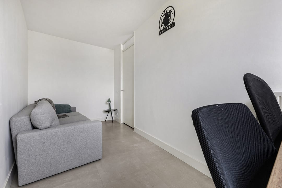 Photo 22 of Chabotstraat 32