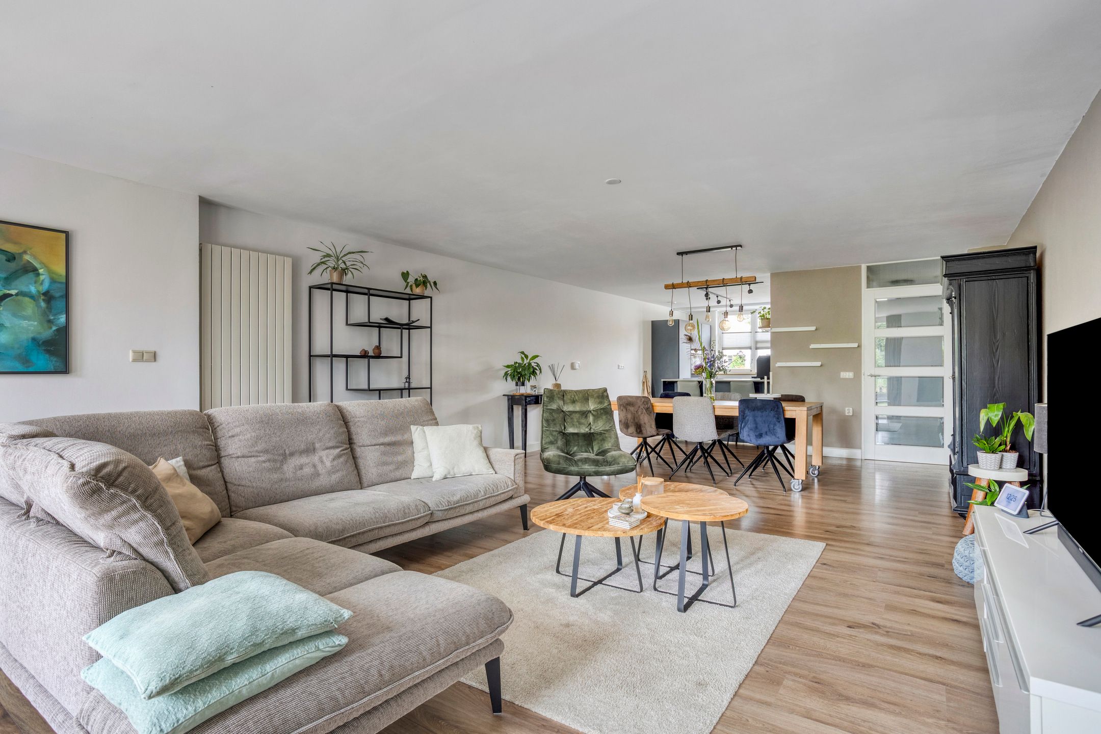 Foto 12 van de Flier 3840