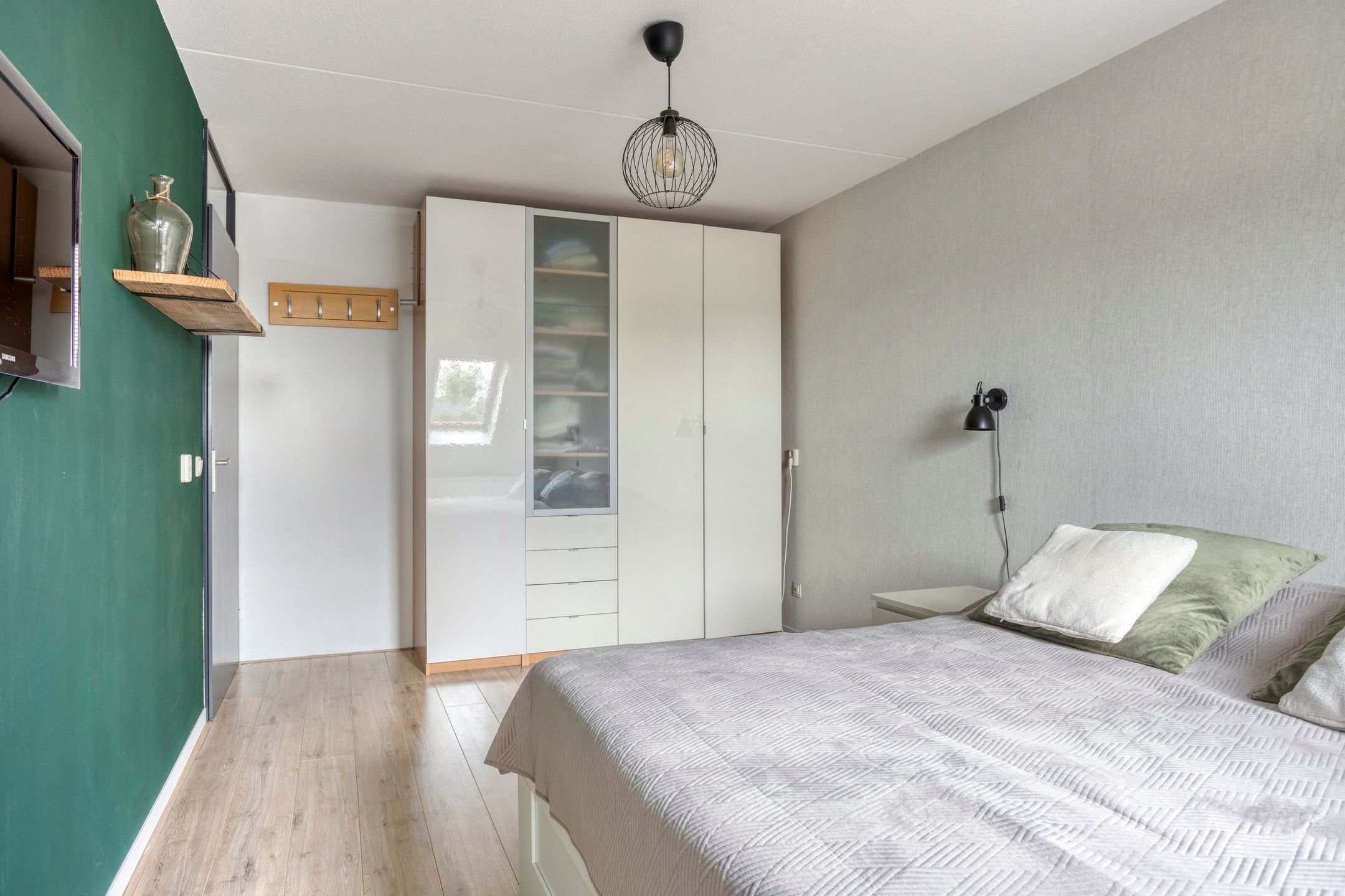 Foto 21 van de Flier 3840