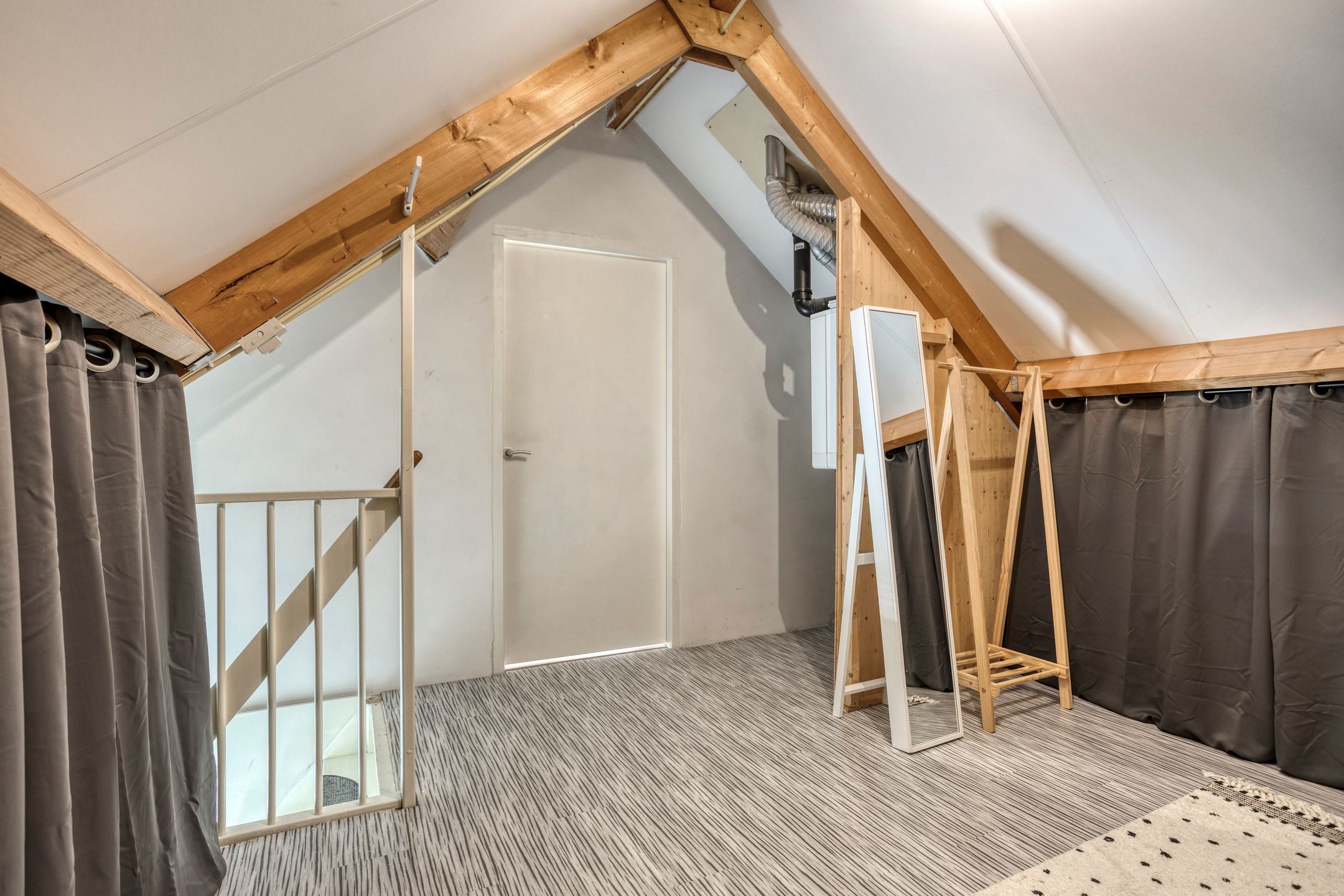 Foto 30 van de Flier 3840