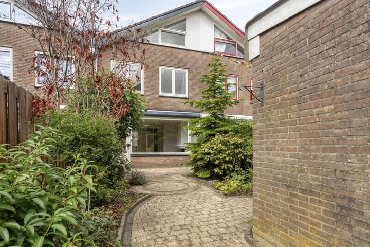 Photo 3 of Torenbes 5