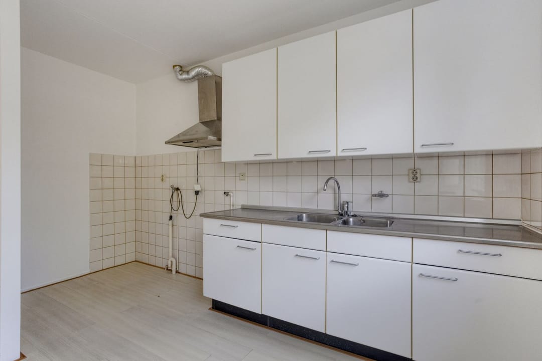 Photo 8 of Torenbes 5