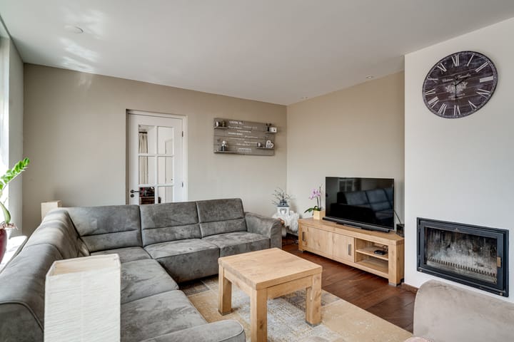 Foto 13 van Dorpsdijk 19