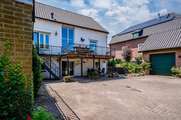 Foto 31 van Dorpsdijk 19