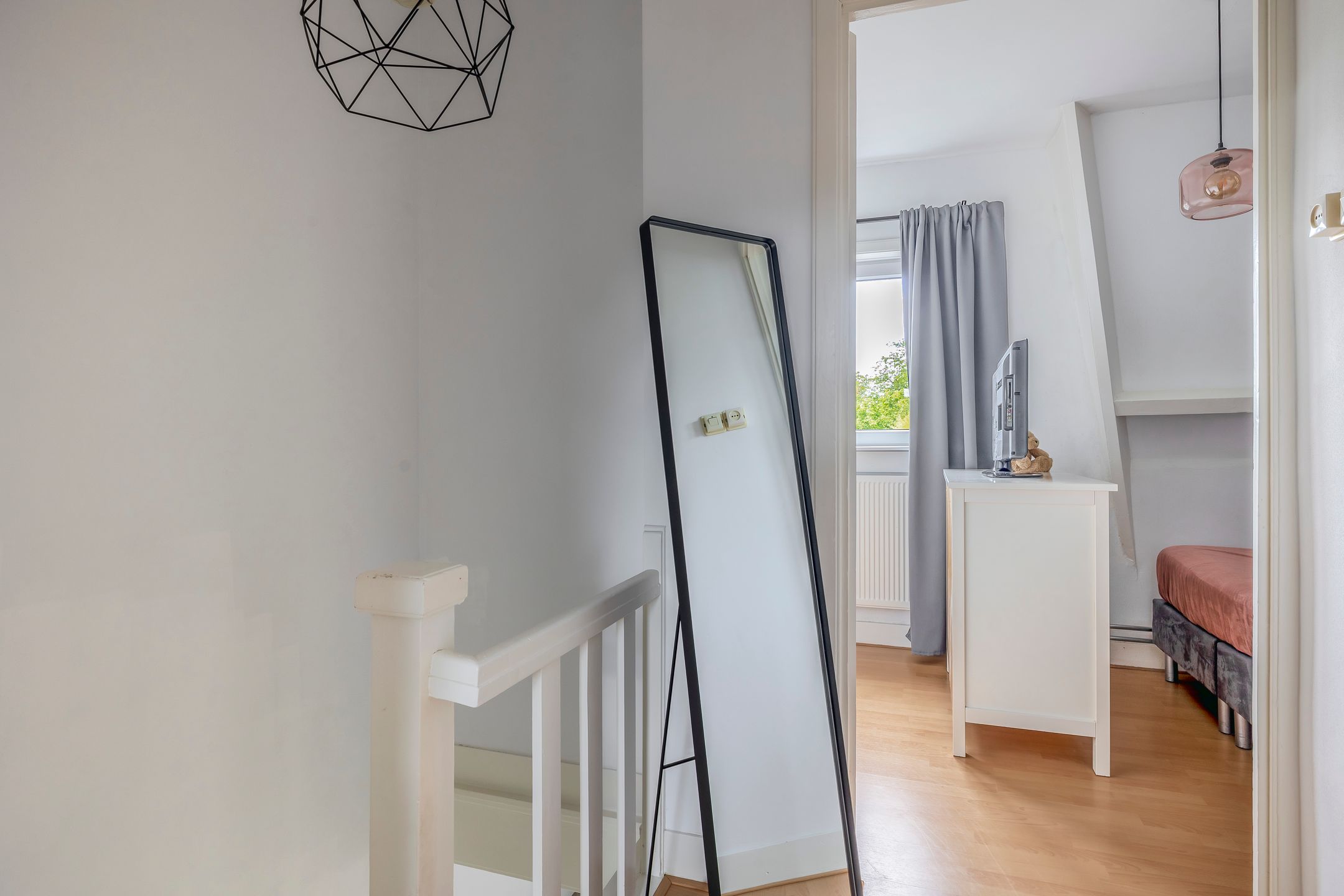 Foto 24 van Willemstraat 12