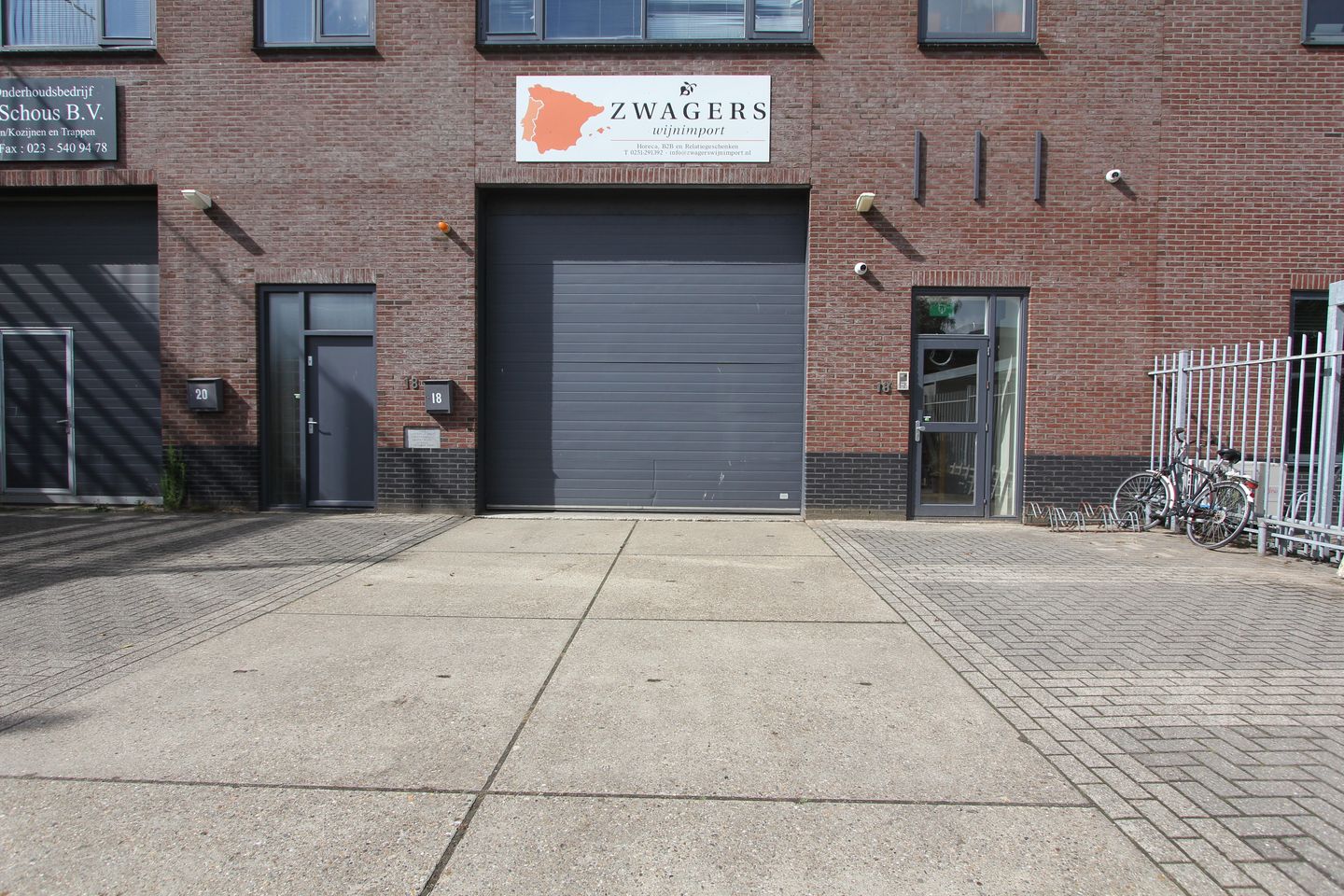 Bekijk foto 2 van Tingietersweg 18