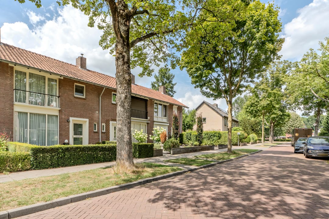 Foto 2 van Emmalaan 6