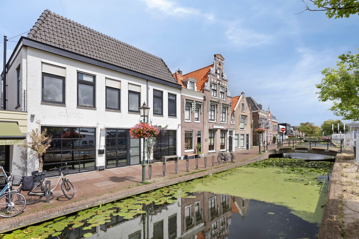 Bekijk foto 2 van Dr. Kuyperkade 22