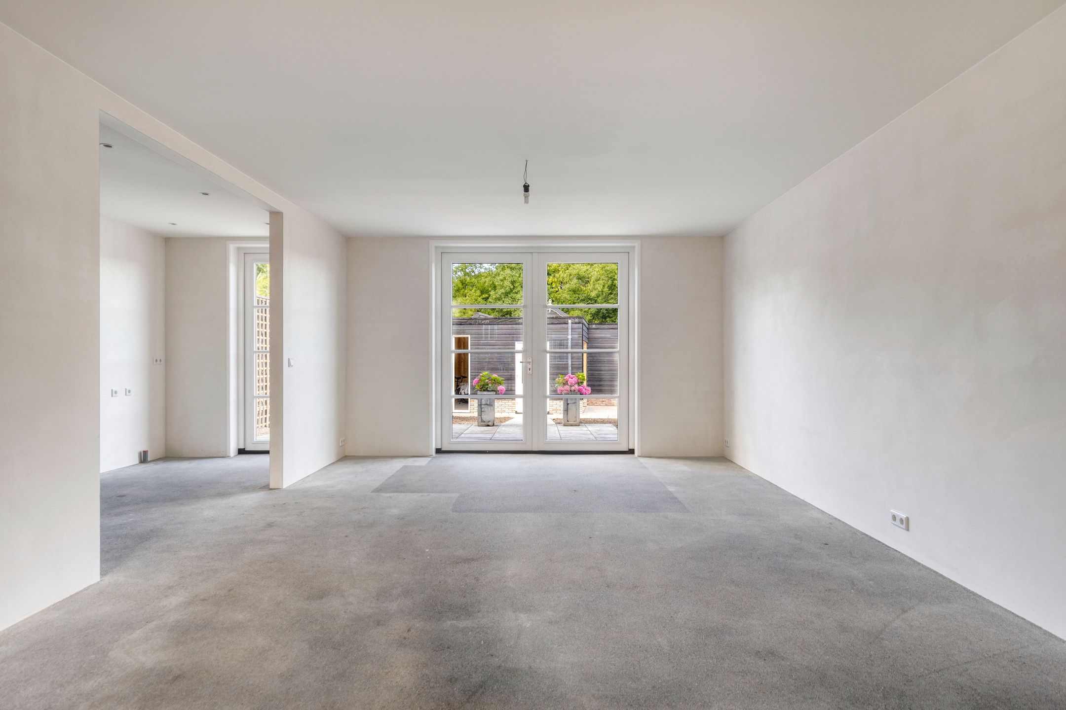 Foto 9 van Vrouwenpolderseweg 5-A