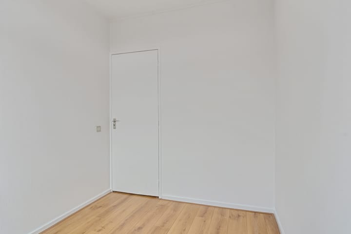 Foto 28 van Veenendaalkade 486