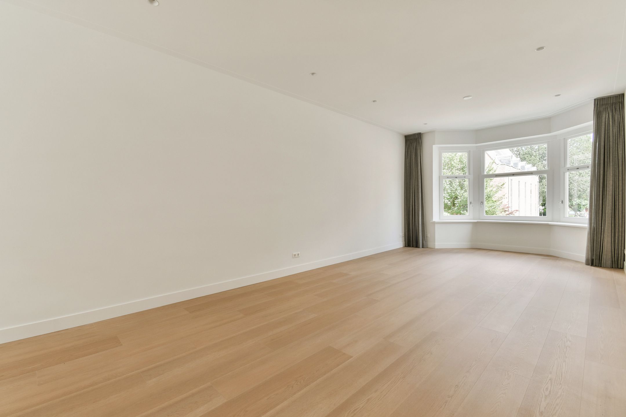 Foto 9 van Tintorettostraat 11-1