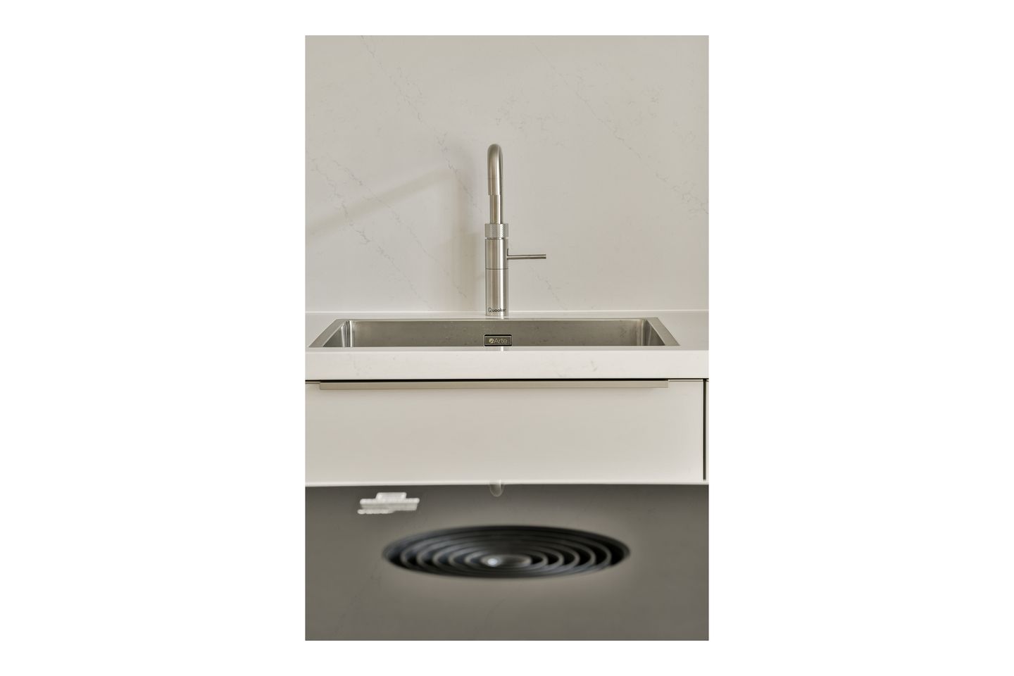 Foto 14 van Tintorettostraat 11-1