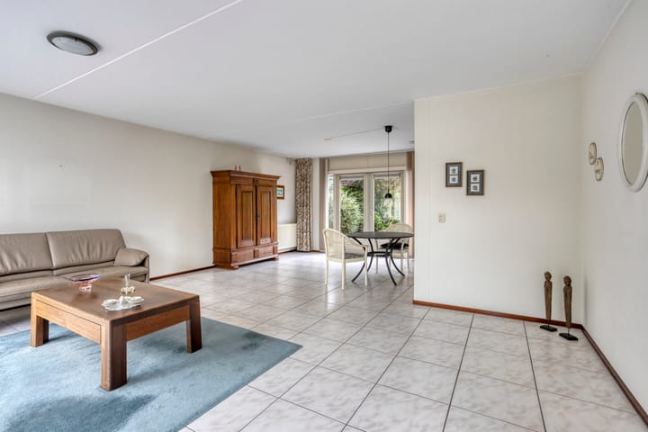 Foto 7 van Dovenslaan 8