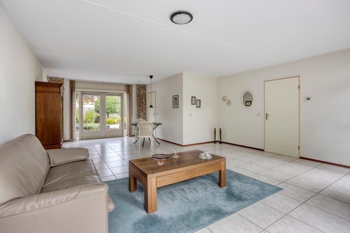 Foto 2 van Dovenslaan 8