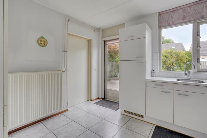 Foto 10 van Dovenslaan 8