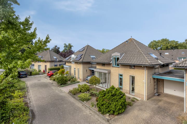 Foto 23 van Dovenslaan 8