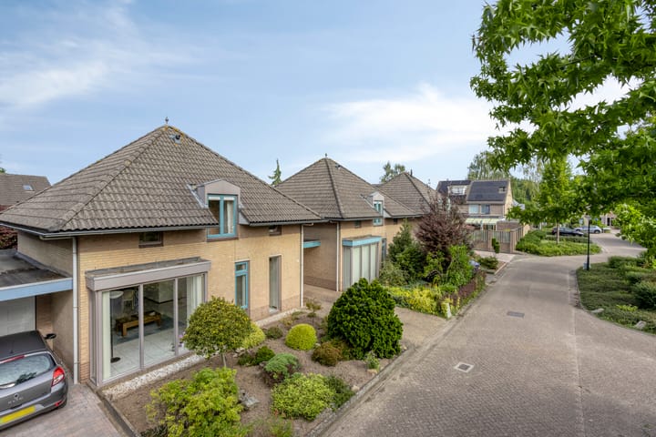 Foto 24 van Dovenslaan 8