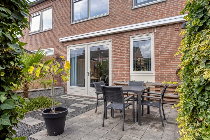 Foto 26 van Jan Steenstraat 15