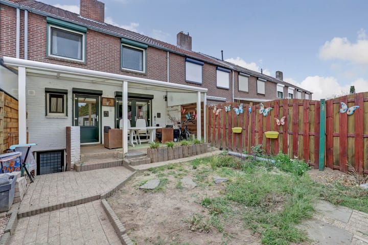 Foto 26 van Middelburgstraat 9