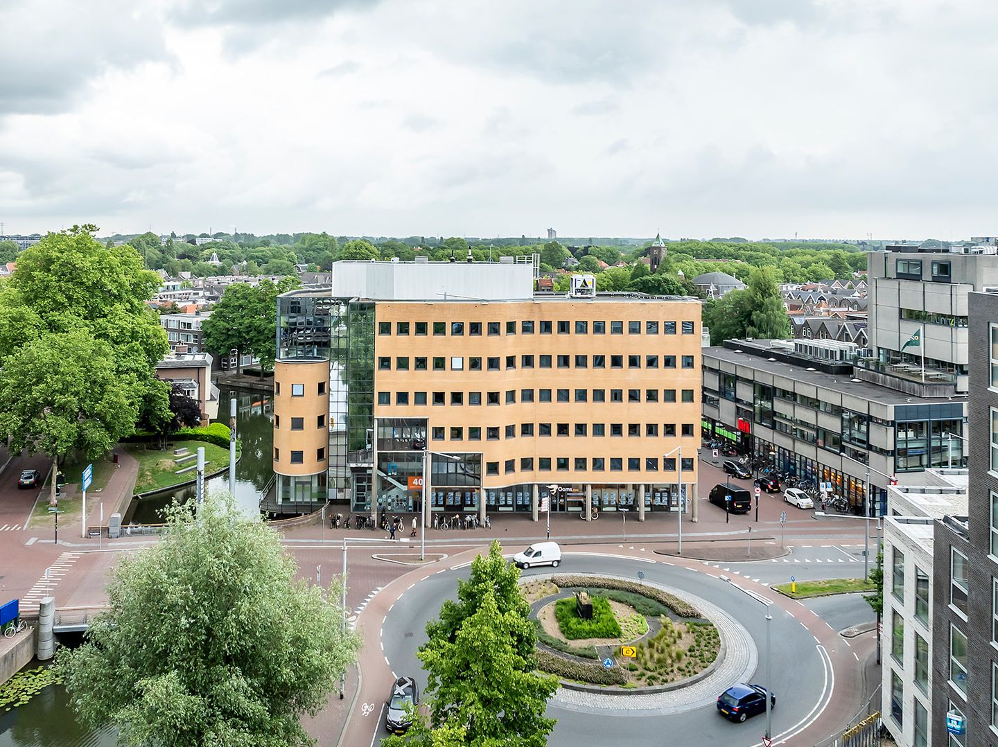 Bekijk foto 1 van Johan de Wittstraat 40