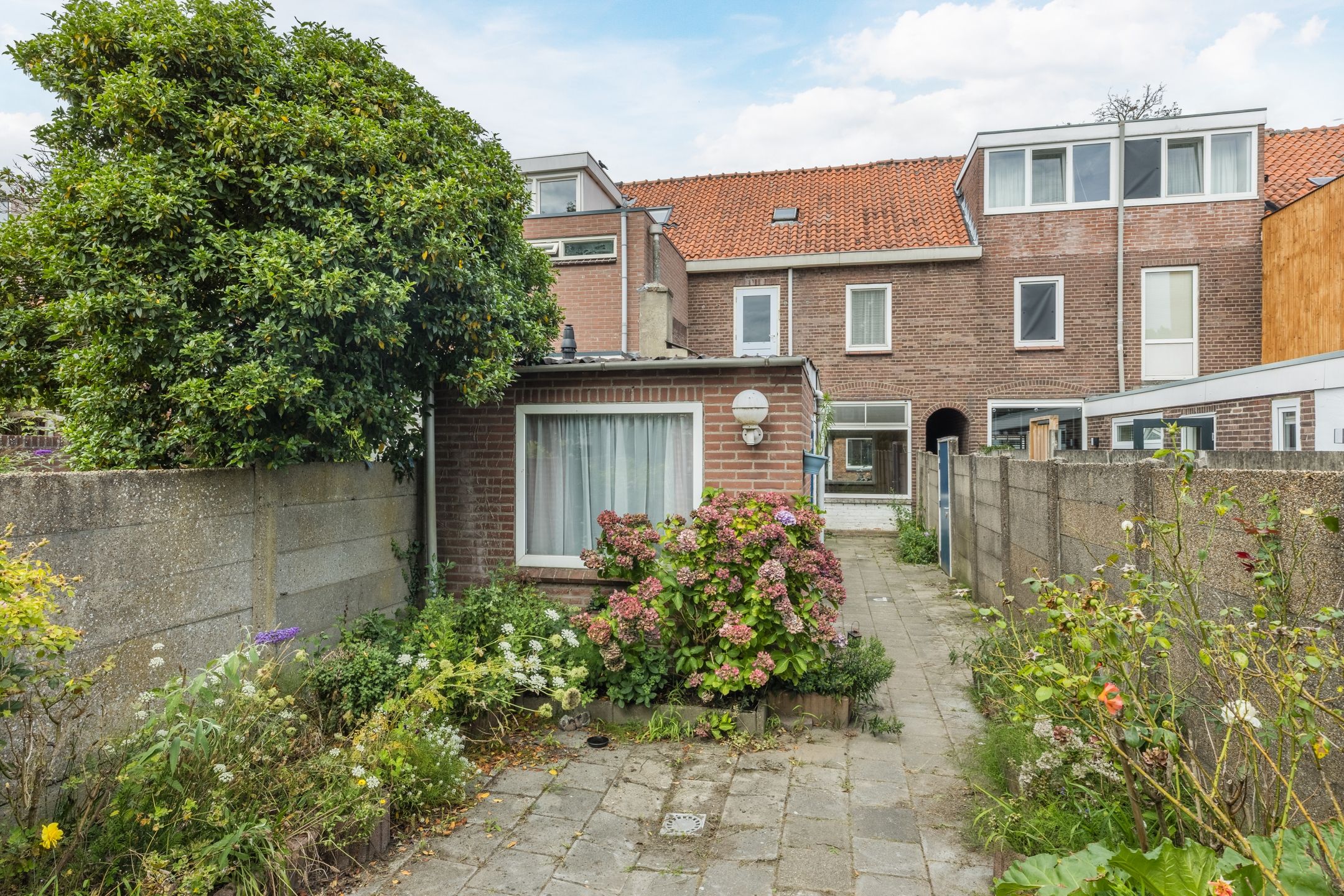 Photo 21 of Vazalstraat 34