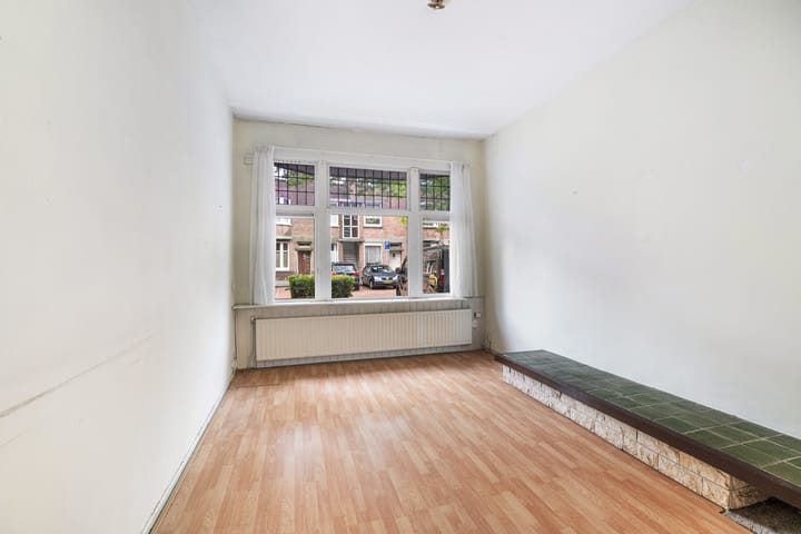 Photo 5 of Heelsumstraat 9