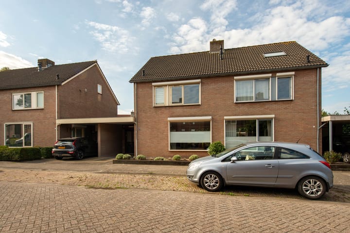 Foto 41 van Mgr Nolensstraat 49