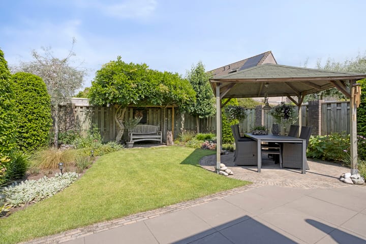 Foto 3 van Dotterbeemd 16