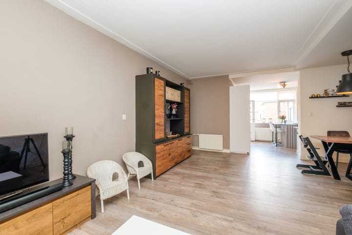 Photo 12 of Klaas Benninkstraat 15