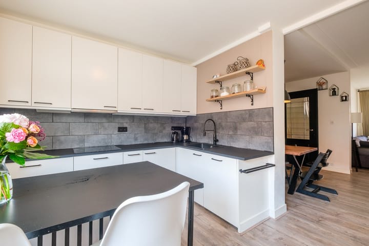 Photo 17 of Klaas Benninkstraat 15