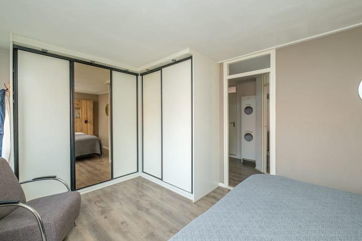 Photo 25 of Klaas Benninkstraat 15