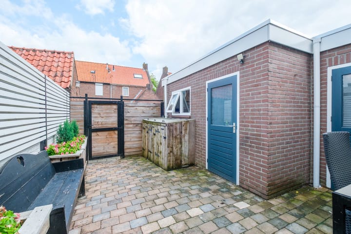 Photo 37 of Klaas Benninkstraat 15